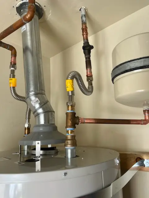 Water heater installation and plumbing repair in North Hollywood